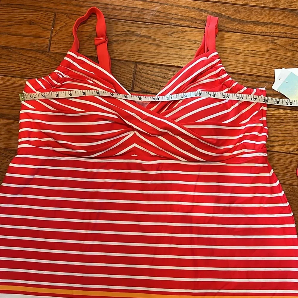 NWT Beach House 2 piece bathing suit 20W top & 22W bottom - Picture 10 of 13